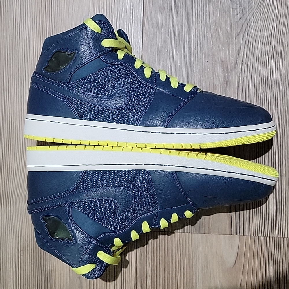 AIR JORDAN 1 RETRO 97 TXT - Picture 5 of 11